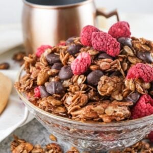 homemade chocolate raspberry granola