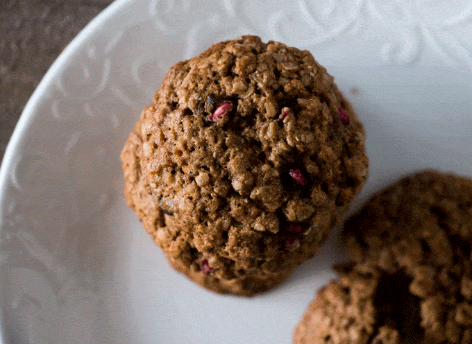 Chocolate, Pomegranate and Pecan Oatmeal Cookies