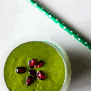 Pomegranate, Kale and Coconut Smoothie