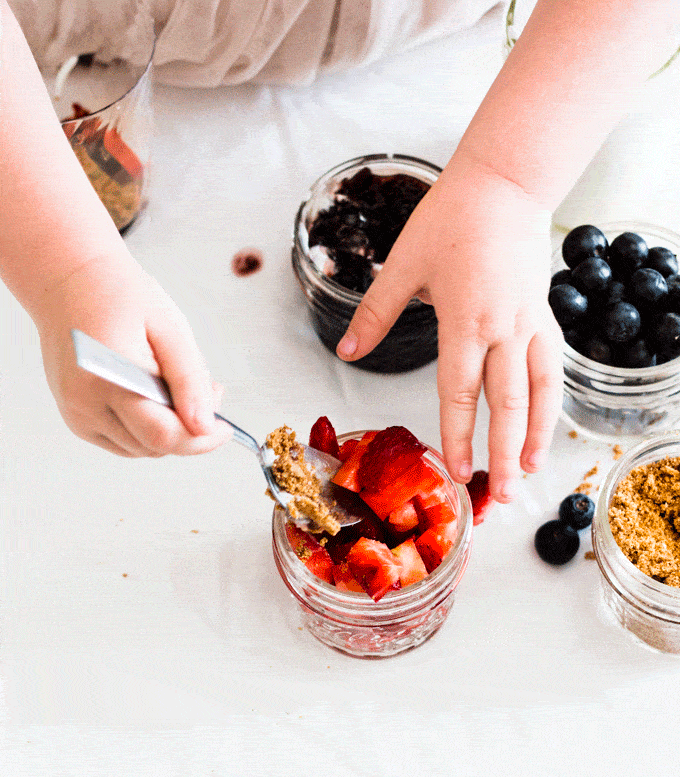 Kids in the Kitchen: Yogurt Berry Parfait