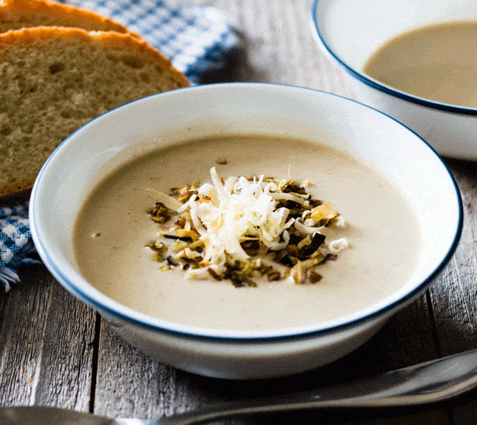 Instant Pot Potato Soup with Cheddar and Leek