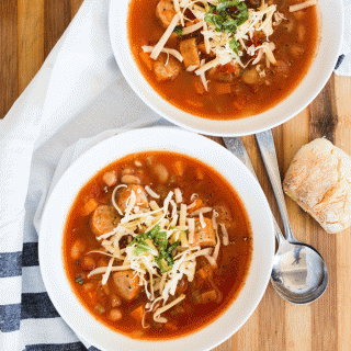 white-bean-and-sausage-soup_1_680