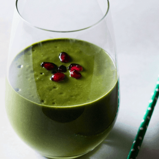 Kale, Pomegranate and Coconut Smoothie