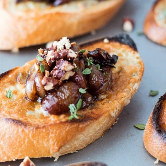 Blue Cheese Crostini with Roasted Grapes