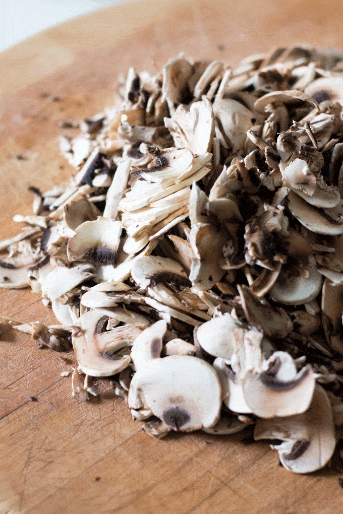 thinly sliced mushrooms for mushrooms on toast