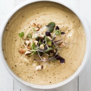 Cauliflower and Parsnip Soup_5_550