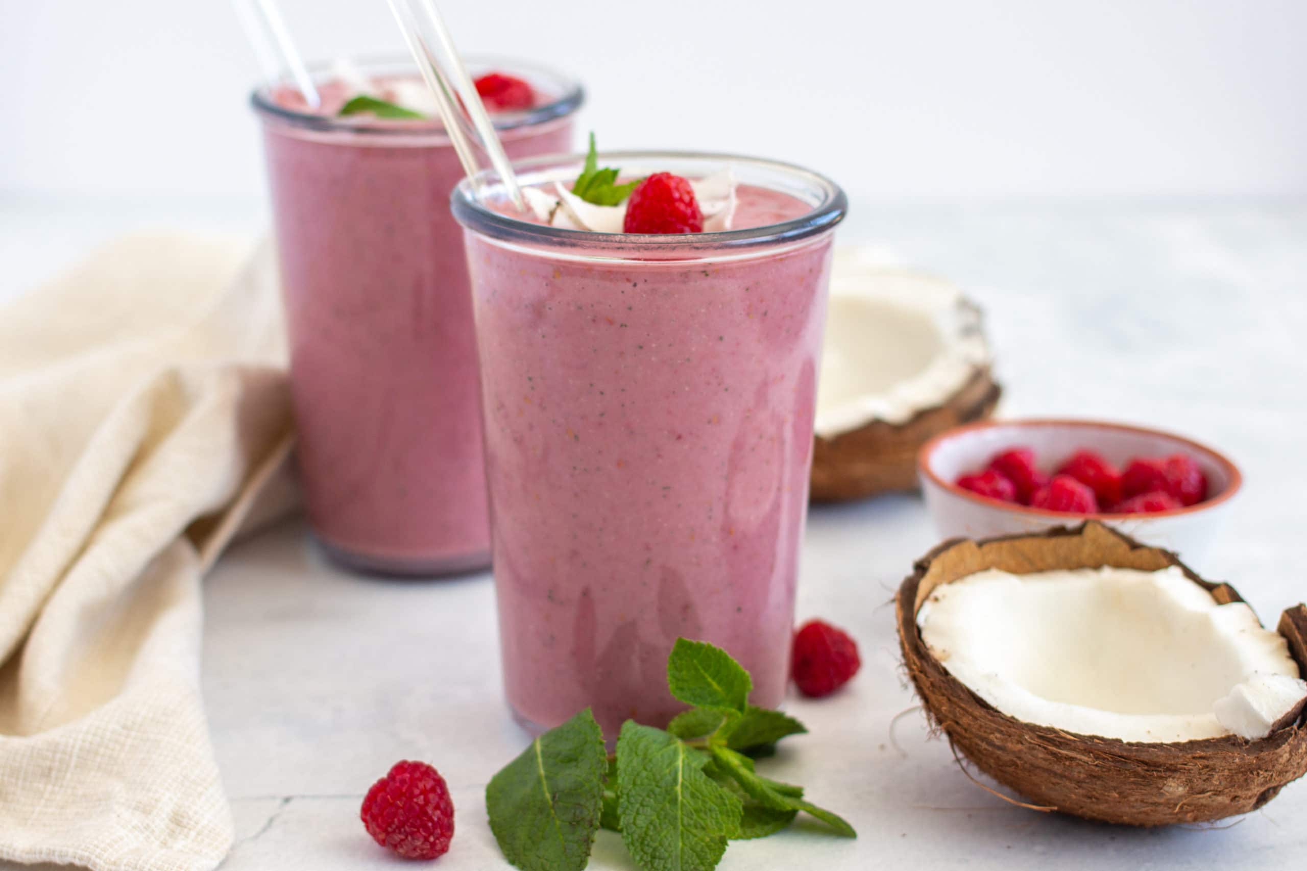 Red Berry Protein Smoothie Without Protein Powder